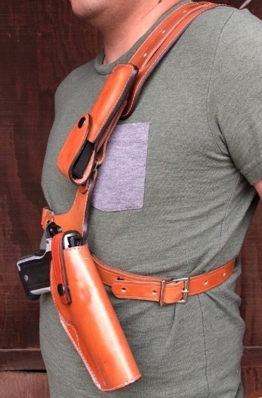 1911 Hunting Shoulder Holster